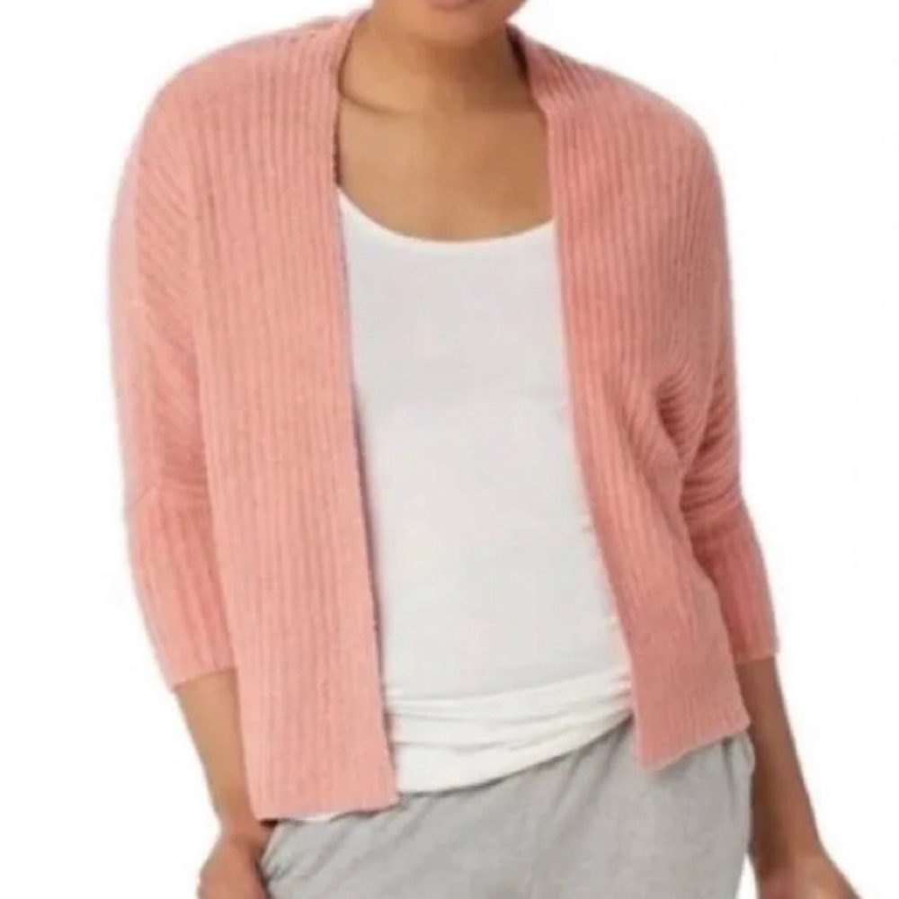 Barefoot dreams peach cozychic lite cable shrug cardigan